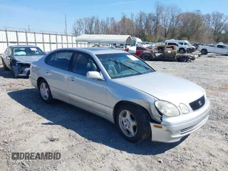 1998 Lexus GS 300 z VIN JT8BD68S9W0004402, wystawiony jako IAAI lot #41674970 z przebiegiem 385 656 mil mil oraz . Historia ofert i sprzedaży dostępna na DreamBid. Obrazek 1.