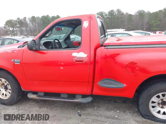 2001 Ford F-150 с VIN 2FTRF07W21CA33768, выставлен на аукционе IAAI как лот 41508712 с пробегом Не указан миль и . История ставок и продаж доступна на DreamBid. Изображение 13.