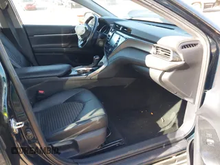 2020 Toyota Camry SE z VIN 4T1G11AK8LU362751, wystawiony jako IAAI lot #42322858 z przebiegiem 105 175 mil mil oraz . Historia ofert i sprzedaży dostępna na DreamBid. Obrazek 5.