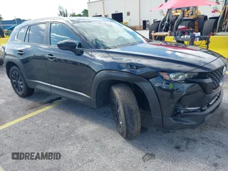 2024 Mazda CX-50 S Preferred z VIN 7MMVABBM8RN181217, wystawiony jako IAAI lot #42746635 z przebiegiem 46 948 mil mil oraz . Historia ofert i sprzedaży dostępna na DreamBid. Obrazek 1.