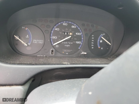 2000 Honda Civic LX with VIN 1HGEJ6675YL048079, listed as a Copart auction lot 42137795 with 258,704 mi miles and Salvage Title. Bid and sale history available at carsss.com. Image 9.