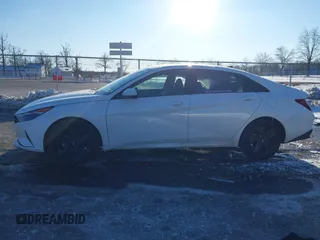 2022 Hyundai Elantra SEL z VIN 5NPLM4AGXNH066067, wystawiony jako IAAI lot #41422775 z przebiegiem 36 018 mil mil oraz . Historia ofert i sprzedaży dostępna na DreamBid. Obrazek 14.