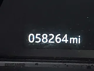 2016 Land Rover Range Rover Evoque HSE with VIN SALVR2BG5GH090350, listed as a IAAI auction lot 41935324 with 58,264 mi miles and . Bid and sale history available at DreamBid. Image 16.