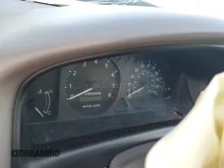 2002 Toyota Corolla CE с VIN 1NXBR12EX2Z586078, выставлен на аукционе Copart как лот 61500045 с пробегом Не указан миль и Списание • Salvage title. История ставок и продаж доступна на DreamBid. Изображение 9.