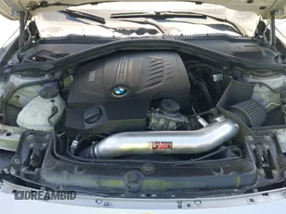 2013 BMW 3 Series 335i с VIN WBA3A9G55DNP35868, выставлен на аукционе IAAI как лот 43081466 с пробегом 166 009 миль миль и . История ставок и продаж доступна на DreamBid. Изображение 18.