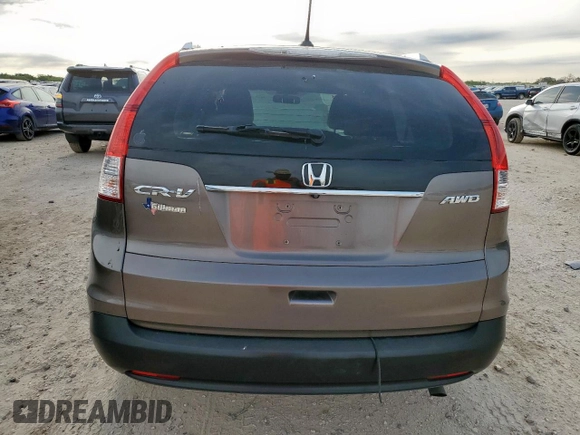 2013 Honda CR-V EX-L z VIN 5J6RM4H79DL064833, wystawiony jako Copart lot #57947905 z przebiegiem 105 768 mil mil oraz Szkody całkowita. Historia ofert i sprzedaży dostępna na DreamBid. Obrazek 6.