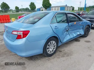 2012 Toyota Camry L z VIN 4T4BF1FK5CR203230, wystawiony jako IAAI lot #42219805 z przebiegiem 120 512 mil mil oraz . Historia ofert i sprzedaży dostępna na DreamBid. Obrazek 4.
