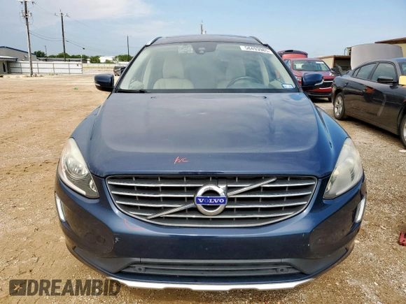 2015 Volvo XC60 T5 Drive-E Premier z VIN YV440MDK5F2740965, wystawiony jako Copart lot #58493985 z przebiegiem 55 968 mil mil oraz Szkoda całkowita • Salvage title. Historia ofert i sprzedaży dostępna na DreamBid. Obrazek 5.