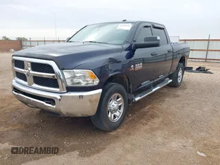 2014 Ram 2500 Tradesman z VIN 3C6UR5CL2EG291816, wystawiony jako IAAI lot #42050255 z przebiegiem 199 363 mil mil oraz . Historia ofert i sprzedaży dostępna na DreamBid. Obrazek 18.