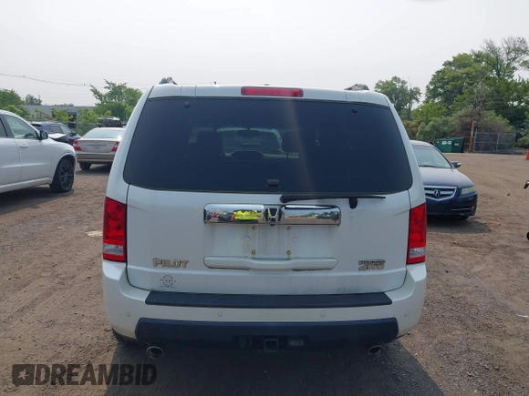 2011 Honda Pilot Touring z VIN 5FNYF4H9XBB003469, wystawiony jako IAAI lot #42369323 z przebiegiem 201 958 mil mil oraz . Historia ofert i sprzedaży dostępna na DreamBid. Obrazek 16.