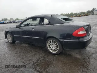 2008 Mercedes-Benz CLK 350 z VIN WDBTK56G08F234249, wystawiony jako Copart lot #60442525 z przebiegiem 121 204 mil mil oraz Szkoda całkowita • Salvage title. Historia ofert i sprzedaży dostępna na DreamBid. Obrazek 2.