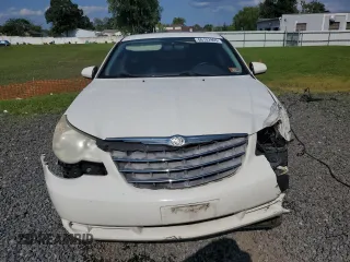 2010 Chrysler Sebring Limited with VIN 1C3CC5FD7AN133407, listed as a Copart auction lot 66102905 with 196,372 mi miles and Salvage title. Bid and sale history available at DreamBid. Image 5.