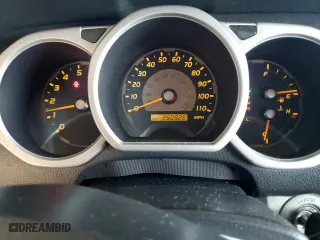 2005 Toyota 4Runner SR5 with VIN JTEZU14R658037276, listed as a Copart auction lot 46859195 with 250,926 mi miles and Clean Title. Bid and sale history available at carsss.com. Image 9.