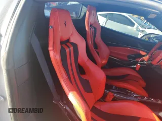 2023 Ferrari F8 с VIN ZFF93LMA3P0292449, выставлен на аукционе Copart как лот 75564944 с пробегом Не указан миль и На запчасти • Non repairable. История ставок и продаж доступна на DreamBid. Изображение 10.