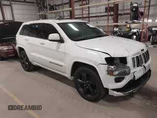2015 Jeep Grand Cherokee Laredo with VIN 1C4RJFAG4FC747532, listed as a IAAI auction lot 41764541 with 196,385 mi miles. Bid and sale history available at carsss.com. Image 1.