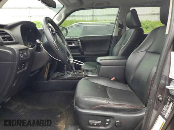 2015 Toyota 4Runner Limited with VIN JTEBU5JR2F5253402, listed as a Copart auction lot 61033115 with 154,335 mi miles and Clean title. Bid and sale history available at DreamBid. Image 7.