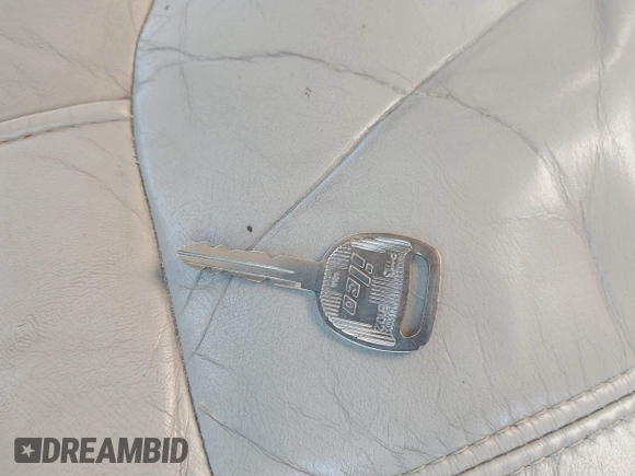 2002 Chevrolet Tahoe LS с VIN 1GNEC13Z92R278513, выставлен на аукционе IAAI как лот 41453414 с пробегом 136 447 миль миль и . История ставок и продаж доступна на DreamBid. Изображение 11.