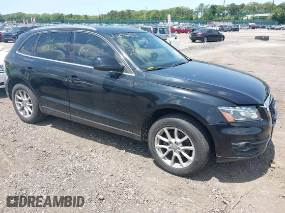 2010 Audi Q5 Premium Plus z VIN WA1LKAFP6AA003671, wystawiony jako IAAI lot #42408719 z przebiegiem Nie podano mil oraz . Historia ofert i sprzedaży dostępna na DreamBid. Obrazek 1.