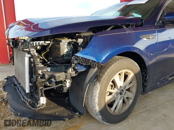 2018 Kia Optima S with VIN 5XXGT4L30JG224310, listed as a IAAI auction lot 42704812 with 58,611 mi miles and . Bid and sale history available at DreamBid. Image 18.