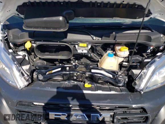 2024 Ram ProMaster Cargo with VIN 3C6LRVVG8RE145742, listed as a Copart auction lot 47424705 with 4,576 mi miles and Salvage Title. Bid and sale history available at DreamBid. Image 11.