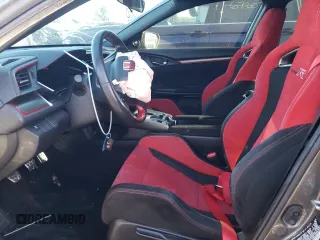 2018 Honda Civic Type R Touring z VIN SHHFK8G72JU204743, wystawiony jako Copart lot #67274552 z przebiegiem 66 041 mil mil oraz . Historia ofert i sprzedaży dostępna na DreamBid. Obrazek 7.