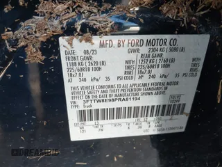 2023 Ford Maverick XL z VIN 3FTTW8E98PRA81194, wystawiony jako IAAI lot #42015071 z przebiegiem Nie podano mil oraz . Historia ofert i sprzedaży dostępna na DreamBid. Obrazek 9.