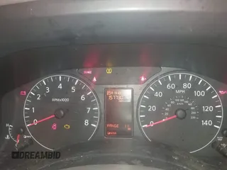 2019 Nissan NV Cargo S z VIN 1N6BF0KM4KN808359, wystawiony jako IAAI lot #42340241 z przebiegiem 183 788 mil mil oraz . Historia ofert i sprzedaży dostępna na DreamBid. Obrazek 7.