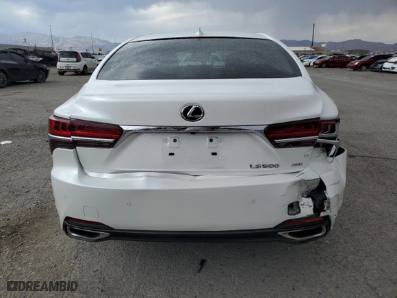 2018 Lexus LS with VIN JTHC51FF4J5001882, listed as a Copart auction lot 63924304 with 30140 miles and Salvage Title. Bid and sale history available at carsss.com. Image 6.