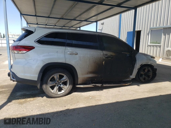 2018 Toyota Highlander Limited с VIN 5TDDZRFH0JS907340, выставлен на аукционе Copart как лот 62145195 с пробегом Не указан миль и На запчасти • Non repairable. История ставок и продаж доступна на DreamBid. Изображение 3.