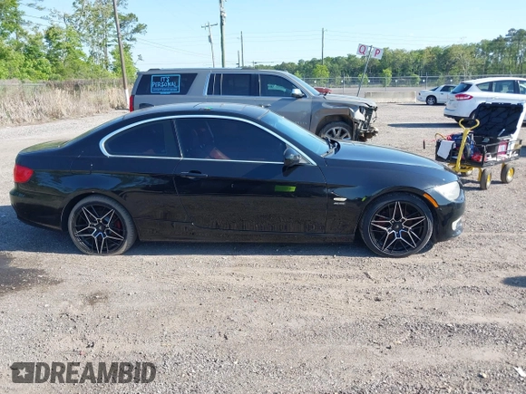 2013 BMW 3 Series 328i xDrive with VIN WBAKF5C51DJ297708, listed as a IAAI auction lot 41736962 with 113,064 mi miles. Bid and sale history available at carsss.com. Image 12.