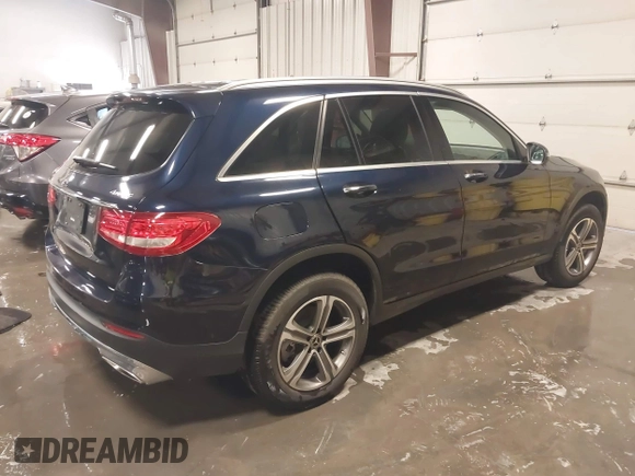 2019 Mercedes-Benz GLC 300 z VIN WDC0G4KB5KV123522, wystawiony jako IAAI lot #40485029 z przebiegiem 48 685 mil mil oraz . Historia ofert i sprzedaży dostępna na DreamBid. Obrazek 4.