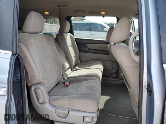 2013 Honda Odyssey EX z VIN 5FNRL5H40DB051489, wystawiony jako Copart lot #41862515 z przebiegiem 172 966 mil mil oraz Szkody całkowita. Historia ofert i sprzedaży dostępna na DreamBid. Obrazek 11.