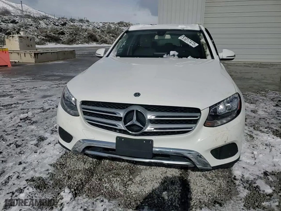 2019 Mercedes-Benz GLC with VIN WDC0G4KB3KV134101, listed as a Copart auction lot 51017475 with 60,794 mi miles and Salvage Title. Bid and sale history available at carsss.com. Image 12.