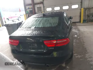 2017 Jaguar XE 35t Premium with VIN SAJAJ4BV8HA965939, listed as a IAAI auction lot 41215442 with 81,247 mi miles. Bid and sale history available at carsss.com. Image 16.