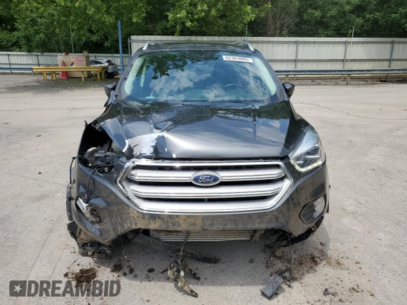 2019 Ford Escape Titanium с VIN 1FMCU9J9XKUA39544, выставлен на аукционе Copart как лот 62363005 с пробегом 80 831 миль миль и Списание • Salvage title. История ставок и продаж доступна на DreamBid. Изображение 5.