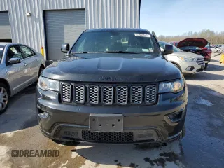 2017 Jeep Grand Cherokee Altitude z VIN 1C4RJFAG1HC895401, wystawiony jako Copart lot #53804045 z przebiegiem 71 331 mil mil oraz Szkoda całkowita • Salvage title. Historia ofert i sprzedaży dostępna na DreamBid. Obrazek 5.
