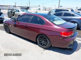 2007 BMW 3 Series 328i with VIN WBAWV13557P118052, listed as a IAAI auction lot 42642784 with 57,288 mi miles and . Bid and sale history available at DreamBid. Image 3.