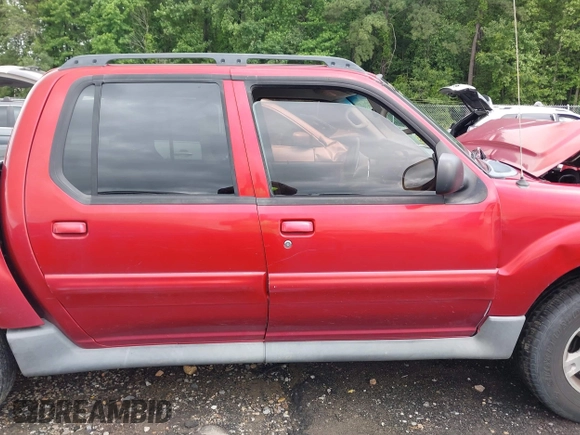 2004 Ford Explorer Sport Trac XLS z VIN 1FMZU77K84UB72038, wystawiony jako IAAI lot #42359818 z przebiegiem 146 619 mil mil oraz . Historia ofert i sprzedaży dostępna na DreamBid. Obrazek 13.
