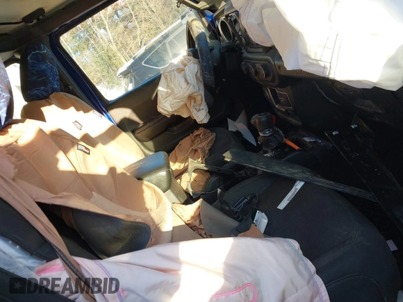 2018 Jeep Wrangler Unlimited Sport S с VIN 1C4HJXDG8JW179984, выставлен на аукционе IAAI как лот 41173628 с пробегом 103 136 миль миль и . История ставок и продаж доступна на DreamBid. Изображение 5.