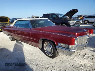 1969 Cadillac DeVille z VIN F9206444, wystawiony jako Copart lot #77397244 z przebiegiem 5 217 mil mil oraz Szkoda całkowita • Salvage title. Historia ofert i sprzedaży dostępna na DreamBid. Obrazek 4.
