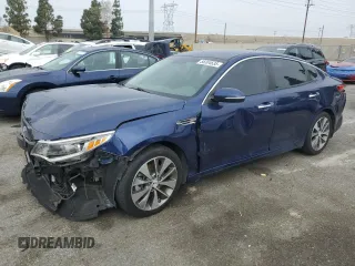 2018 Kia Optima S with VIN 5XXGT4L39JG256561, listed as a Copart auction lot 55304635 with 71,269 mi miles and Salvage Title. Bid and sale history available at carsss.com. Image 1.