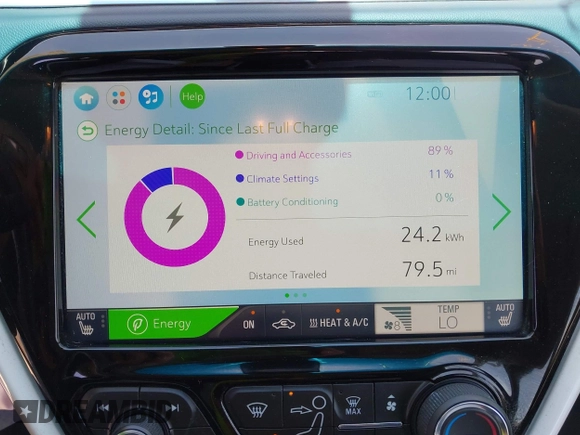 2017 Chevrolet Bolt EV LT z VIN 1G1FW6S08H4182035, wystawiony jako IAAI lot #42733486 z przebiegiem 54 476 mil mil oraz . Historia ofert i sprzedaży dostępna na DreamBid. Obrazek 18.
