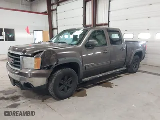2008 GMC Sierra 1500 Work Truck with VIN 2GTEK133981271537, listed as a IAAI auction lot 41541225 with 212,332 mi miles. Bid and sale history available at carsss.com. Image 17.