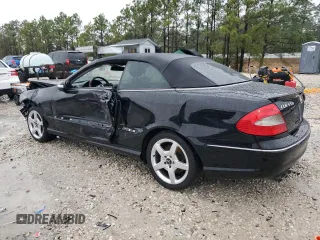 2007 Mercedes-Benz CLK 550 with VIN WDBTK72G37T077852, listed as a Copart auction lot 44957585 with 195,015 mi miles and Salvage Title. Bid and sale history available at DreamBid. Image 2.