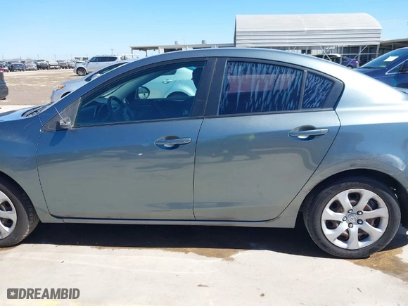 2012 Mazda Mazda3 i Sport with VIN JM1BL1UF2C1523636, listed as a IAAI auction lot 41668391 with NaN miles. Bid and sale history available at carsss.com. Image 15.