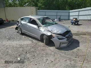 2020 Hyundai Elantra SEL z VIN 5NPD84LF6LH623082, wystawiony jako Copart lot #52779075 z przebiegiem Nie podano mil oraz Szkoda całkowita • Salvage title. Historia ofert i sprzedaży dostępna na DreamBid. Obrazek 11.