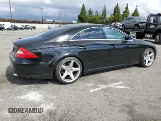 2006 Mercedes-Benz CLS-Class with VIN WDDDJ75X46A074432, listed as a Copart auction lot 71738614 with 104,343 mi miles and Salvage Title. Bid and sale history available at carsss.com. Image 3.