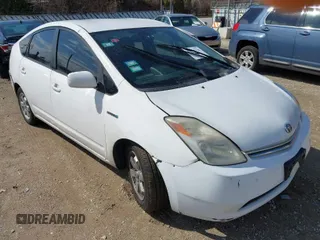 2008 Toyota Prius with VIN JTDKB20U883381589, listed as a IAAI auction lot 41914338 with 239,698 mi miles. Bid and sale history available at carsss.com. Image 1.