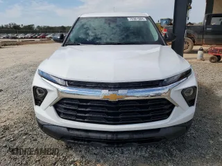 2024 Chevrolet TrailBlazer LS with VIN KL79MNSL4RB081843, listed as a Copart auction lot 72981984 with 9,332 mi miles and Salvage Title. Bid and sale history available at DreamBid. Image 5.