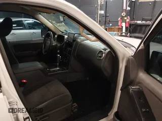 2010 Ford Explorer XLT with VIN 1FMEU6DE8AUA26953, listed as a IAAI auction lot 42169243 with 151,302 mi miles. Bid and sale history available at carsss.com. Image 5.